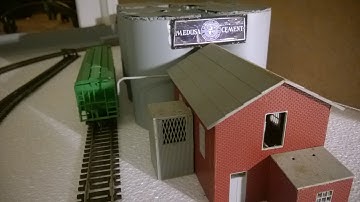 Model Train Layout - Project low cost/low weight Part 3: Track plan & Buildings, DC H0 Scale