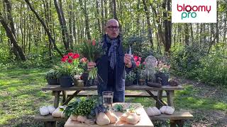 Pieter Landman uses BloomyPro for a Tulip bouquet