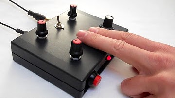 RC CIRCUIT BENT ANALOGUE SCI-FI NOISE SYNTH