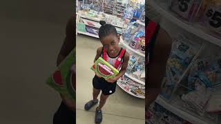 I am eating a pineapple #funnykids #kidsentertainment #funnyshorts I Am Eating A Pineapple