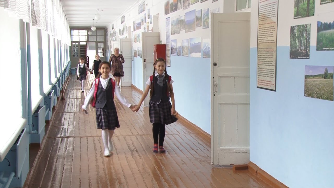 Копейской школе №13 исполнилось 80 лет