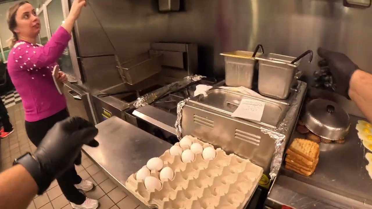 Утренний ажиотаж без перерыва! Заказы отправляются мгновенно 🍳🔥