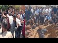 شاهد لحظة تشييع جثمان رأفت وسيم عواد جنازة رافت عواد وبكاء زينه عواد على اخوها mp3