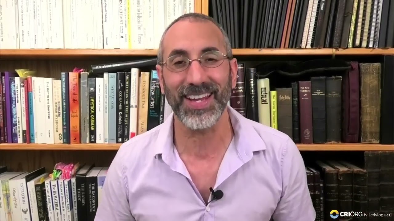 חוק האחד (רָא) עם ארז בטאט, פרק 28: מי יצר את הפסלים באי הפסחא ואת הגיאוגליפים בפרו? התפתחות האדם על כדור הארץ.