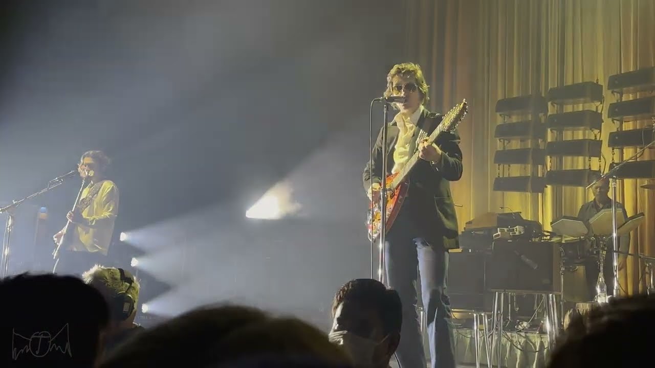 Arctic Monkeys - 