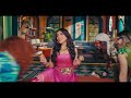 أهو ده اللي عليا مرطبها وحلاوته أنا قلبي مجربها والمسافات بينا مقربها وده زيه مفيش