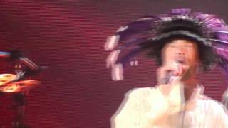 Jamiroquai - You give me something (Live in Milan 30/03/2011) - HD