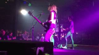 SICK PUPPIES GUERILLA RADIO LIVE