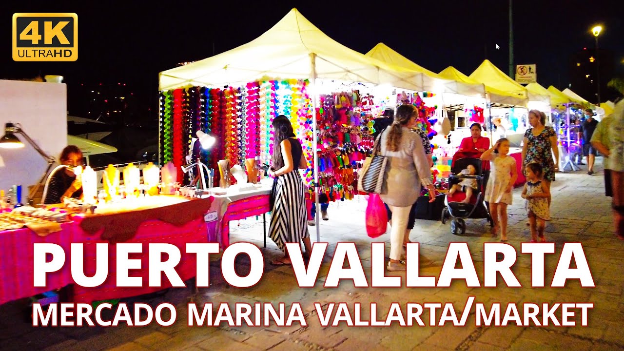 Mercado/Tianguis Malecón Marina Vallarta (09/dic/21) Art & Market Marina Vallarta, Puerto