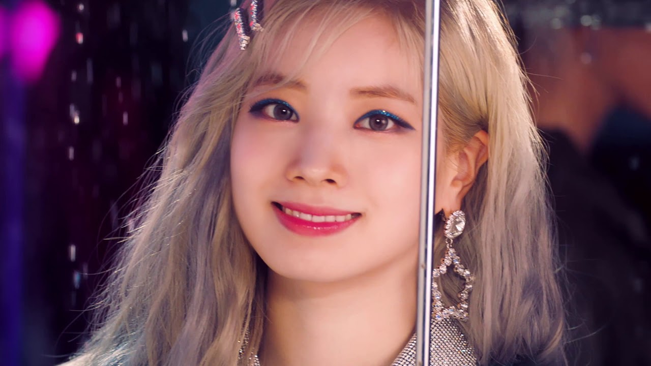 Twice - Feel Special {slowed + reverb}