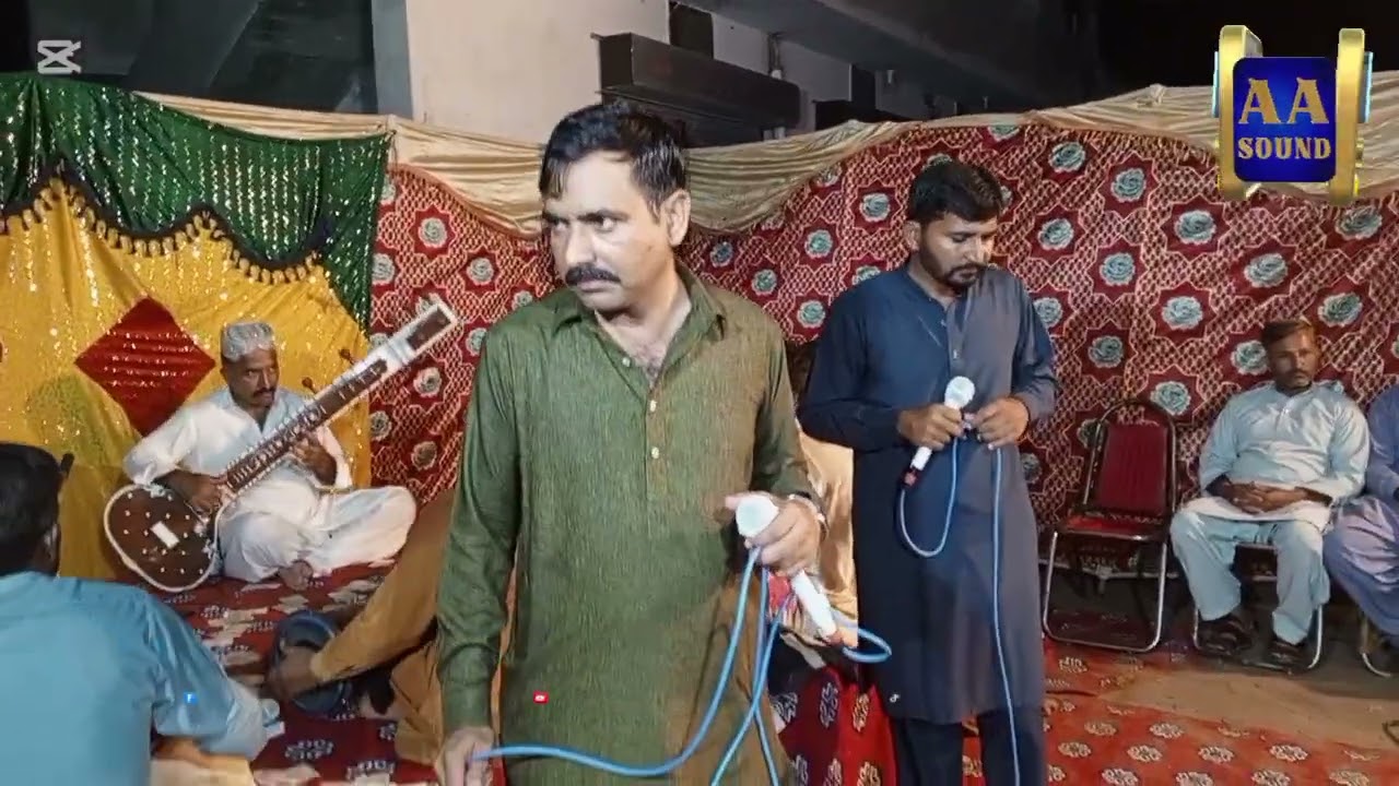 محفل شعر خوانی بسلسلہ چشن عید میلادالنبی  بمقام بوکڑہ گوجر خان راجہ حسیب گلفام vs راجہ شاہد p 2