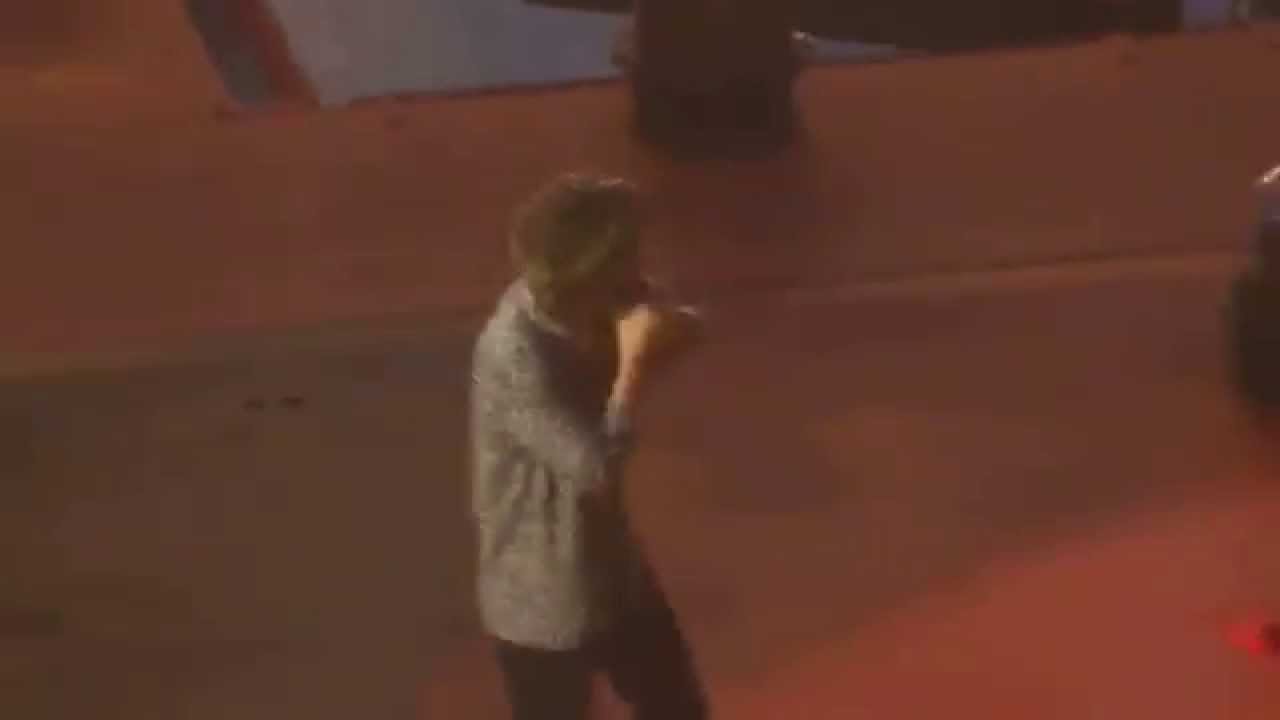 One Direction WWAT 28/6 San Siro, Milan - Liam and Harry talking