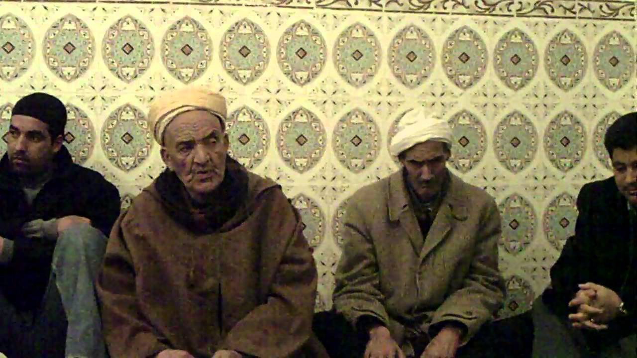 الشاعر أخضري عبد القادر آل ابراهيم من مدينة قصر الشلالة