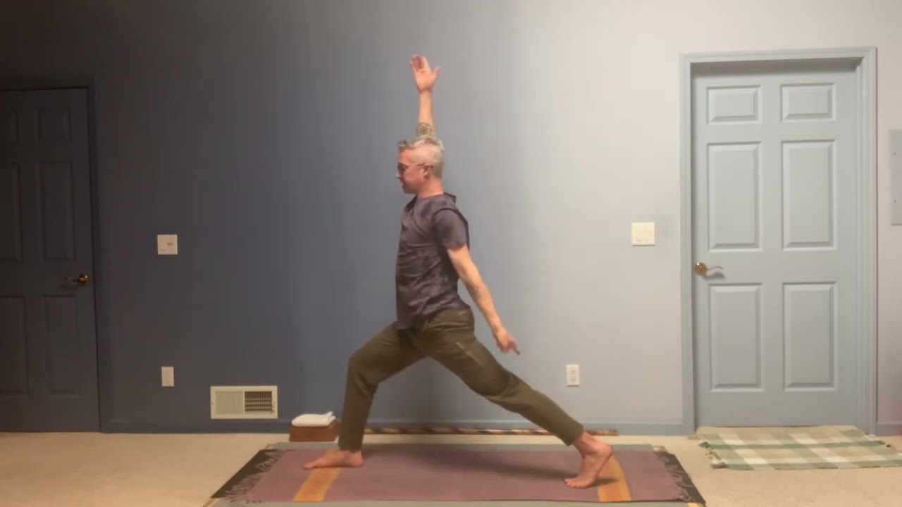 Some vigorous Vinyasa with YogaDan, the 21 Sun Salutes