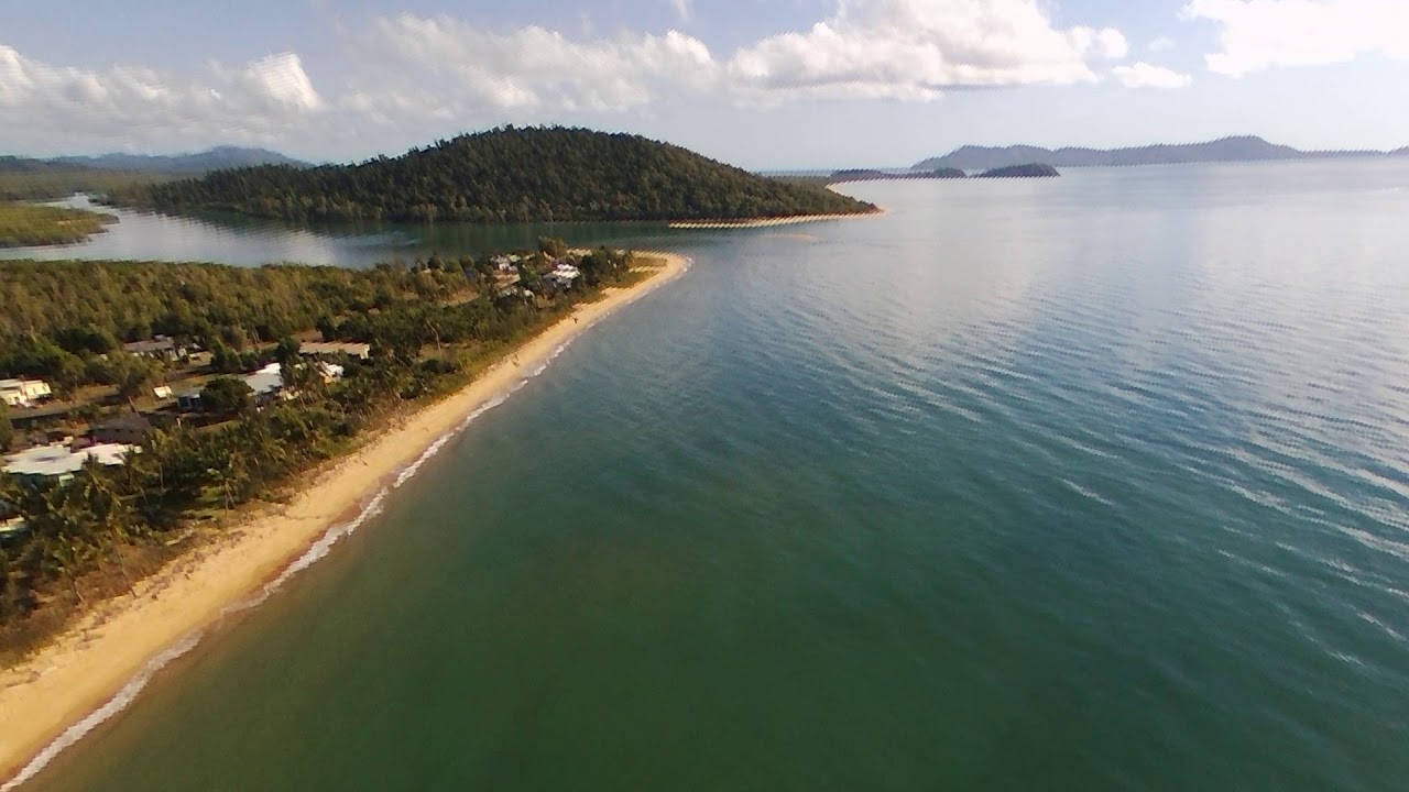 Hull Heads Ramp to Beach front Video YouTube