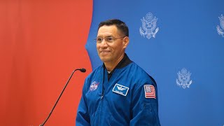 Nota: Astronauta de la NASA, Frank Rubio, visita El Salvador by Audiovisuales UCA 185 views 3 weeks ago 2 minutes, 18 seconds