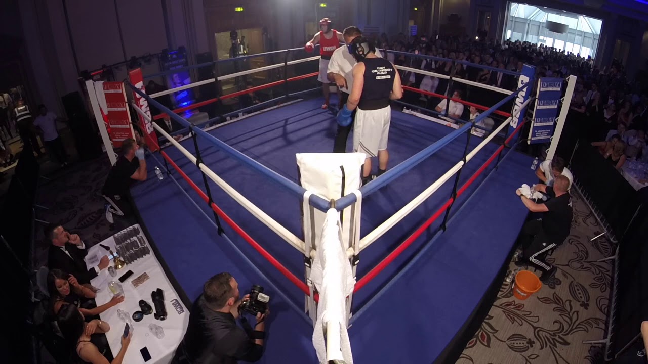 Ultra White Collar Boxing| Brighton | Stefan Chapman VS Tony Pablo video phone beyonce mp3
