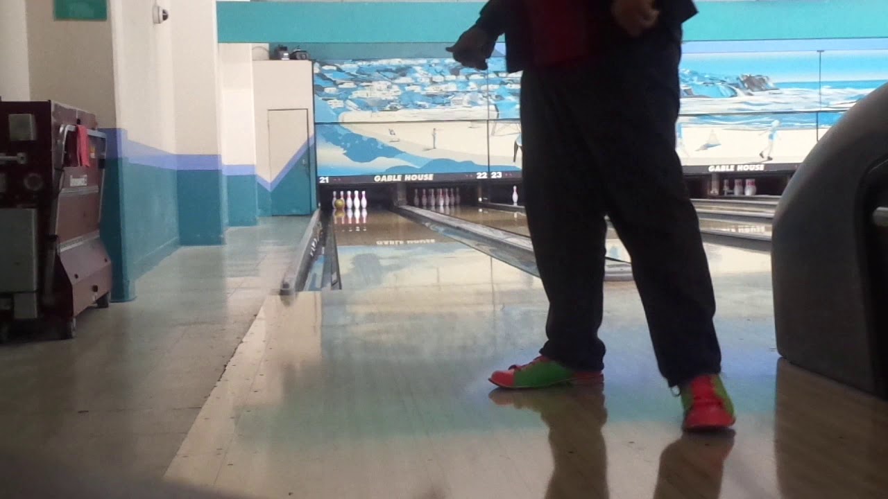 Bowling at Gable House Bowl 0n 8/3/2019 - YouTube