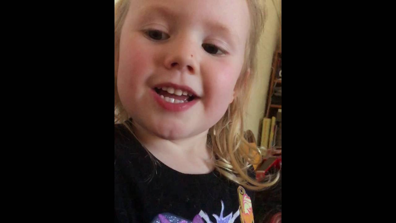 Daphne Bowen Lip Blowing filmed in iPhone Slow Motion SloMo!