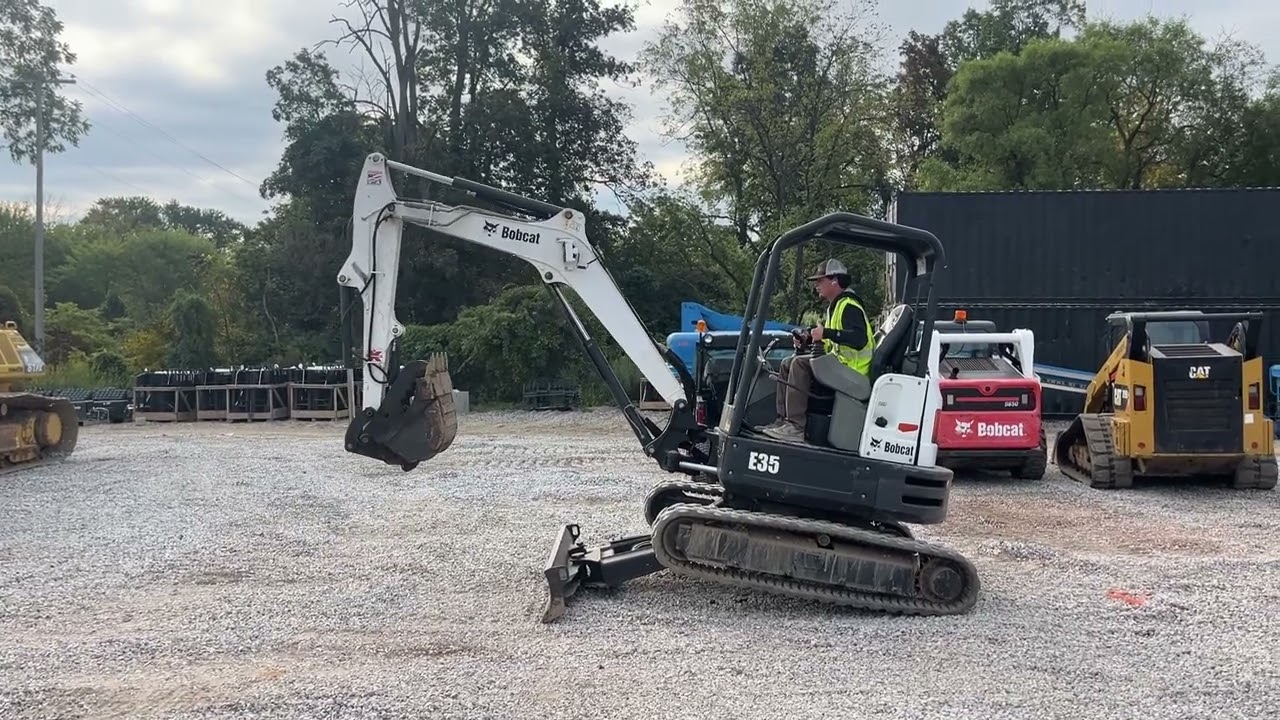 217503 Bobcat E35 Mini Excavator MCGREW AUCTION