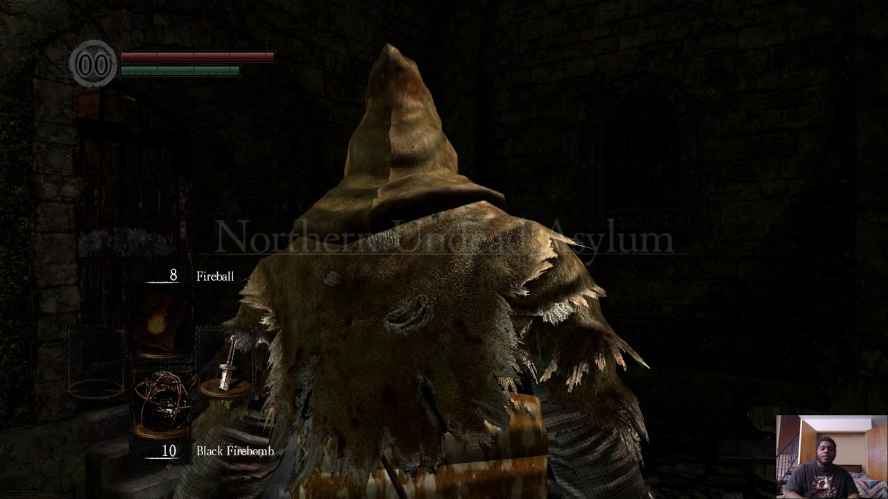 How to Beat the First Boss in Dark Souls | Beating the First Boss With Black Firebombs