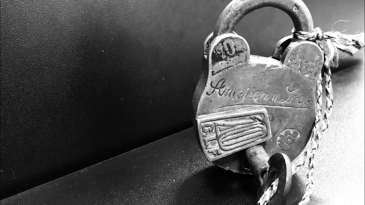 Old Brass Lock “American Trick