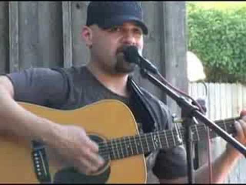 Israel Gonzales performs LIVE in Fort Worth, Texas (3-3)