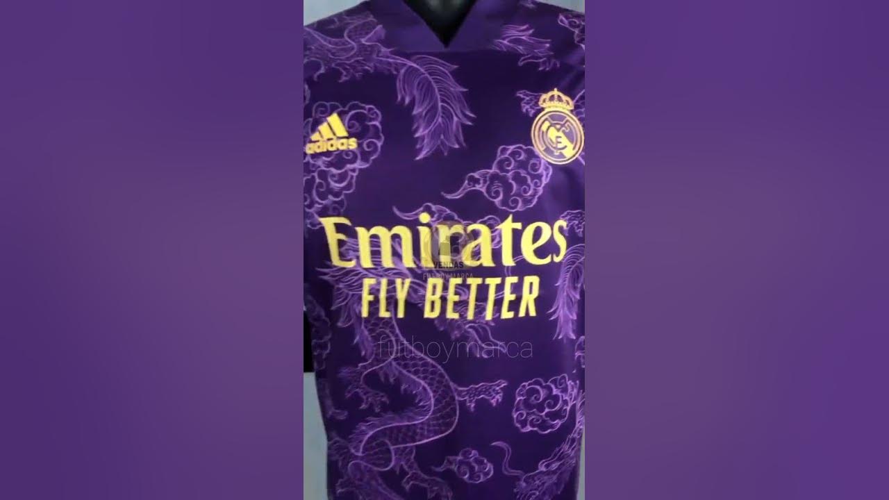 Camisa Real Madrid T-shirt Roblox (Camisa de time Europa) em 2023