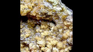 Video: Celestine, sulphur, Maschow, Poland, 815 g