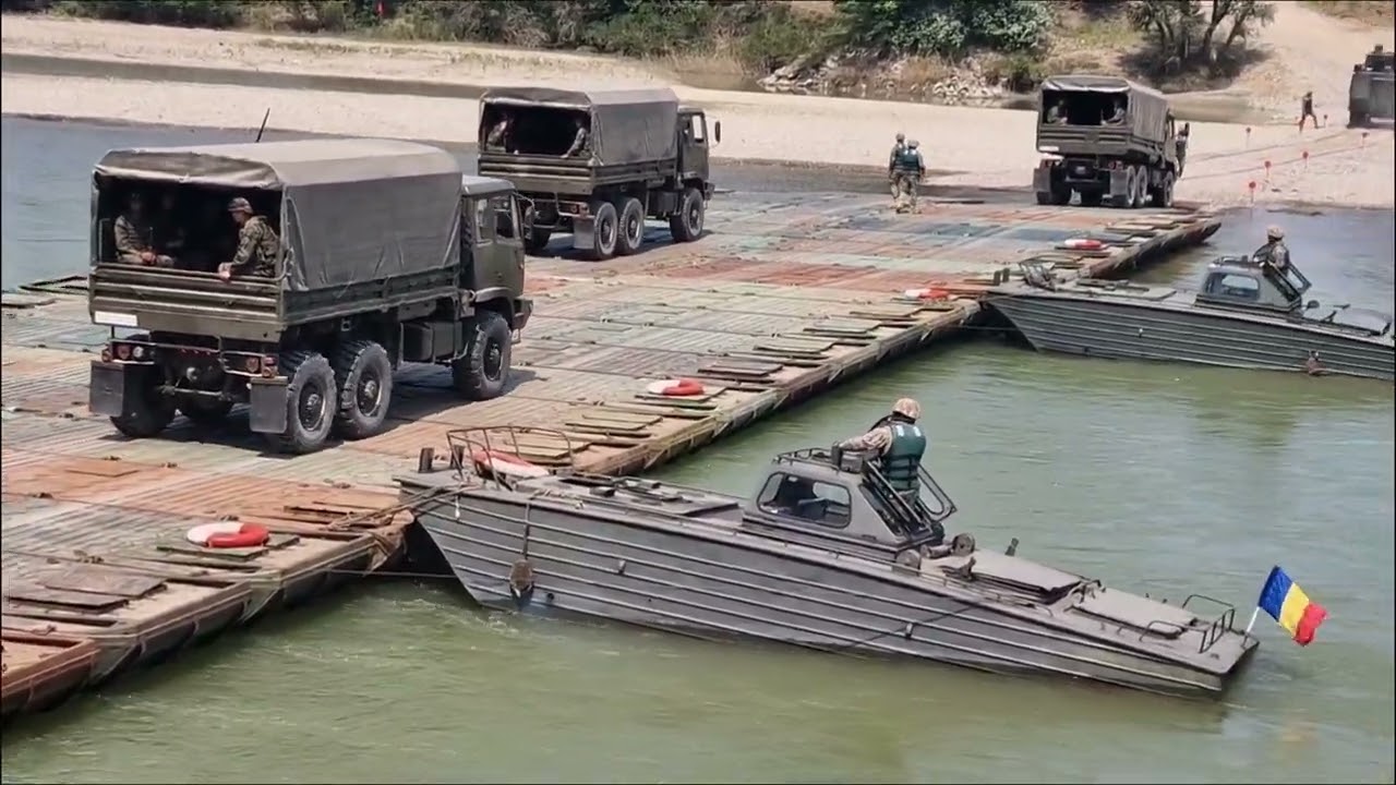 Exercițiu după un scenariu fictiv pe Siret, la Suraia