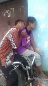 Orang gila pacaran