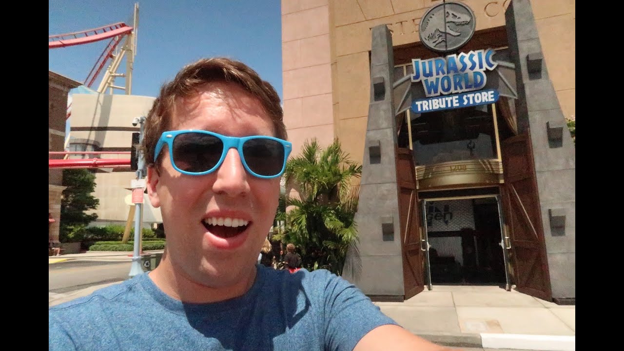 First day of No Masks at Universal Orlando + visiting popup Jurrasic Park Shop!