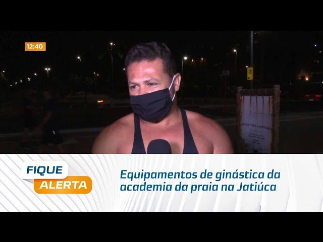 Equipamentos de ginástica da academia da praia na Jatiúca estão deteriorados