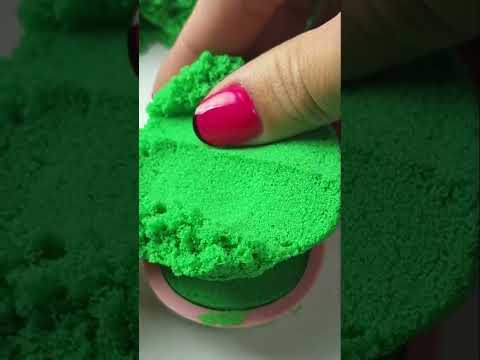 Easing And Satisfying Video - Kinetic Sand Molding ASMR 🤯🟢