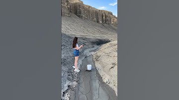 I found so much wild clay! 🪨🏺 #pottery #wildclay #ceramics