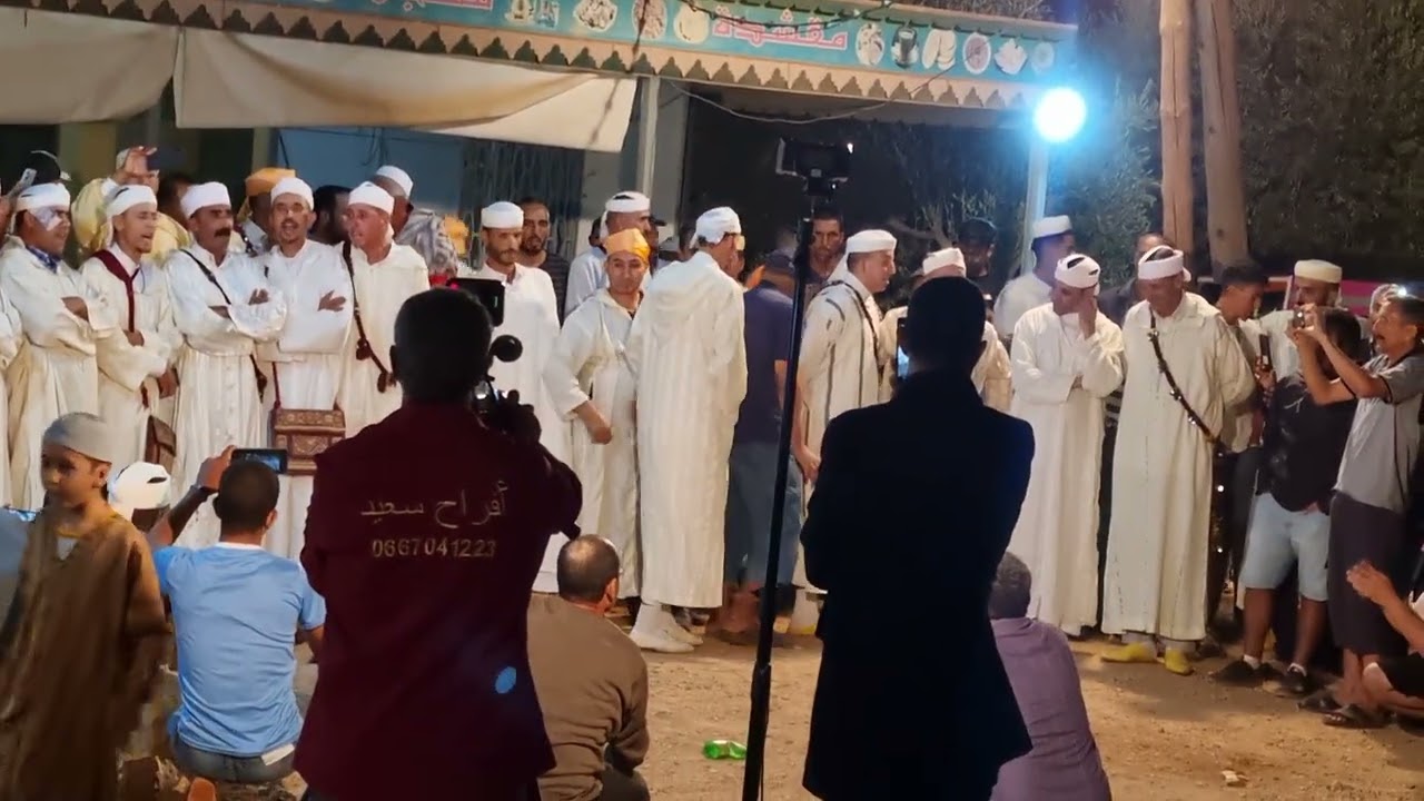 أحيدوس أيت وراين من عرس عائلي من مدينة تاهلة( الجزء الخامس ) Ahidous ait Warayan