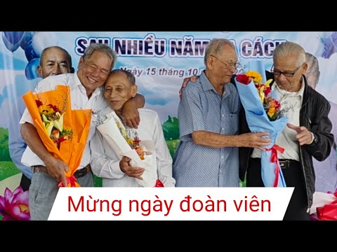 (3115) Congratulations to the brothers who reunited after 57 years apart. Celebrating the day of ...