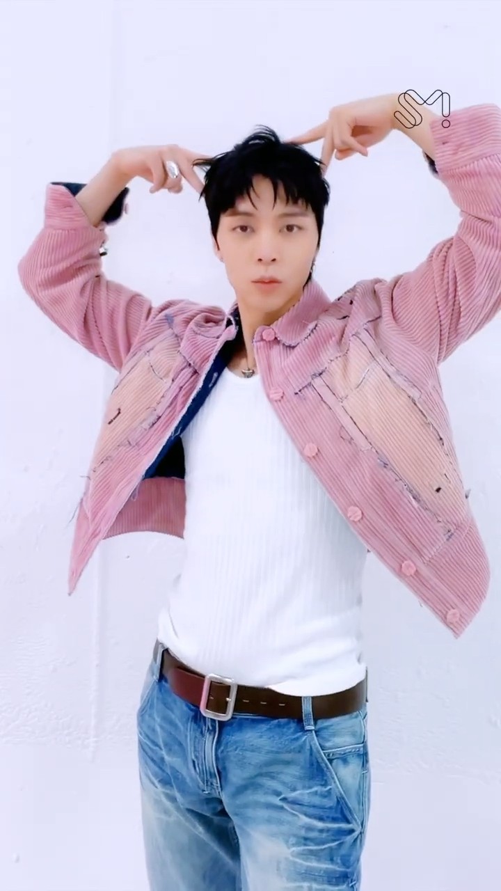 ????????? ???? ? #YESUNG #EUNHYUK #JOHNNY #HENDERY #EUNSEOK #SMTOWN2025