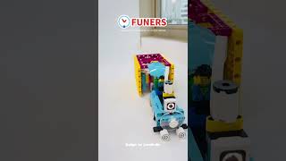 SPIKE prime FUNERS contents Christmas train II SPIKE prime FUNERS contents Christmas train II