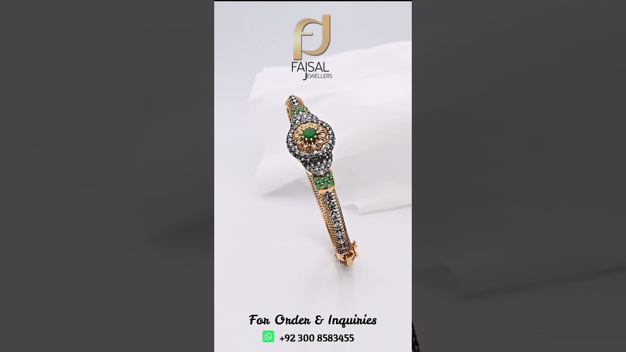 Traditional Gold Kara Design for Women