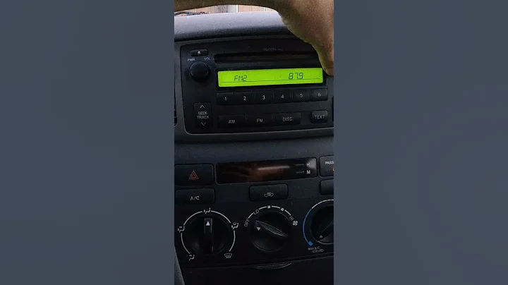 How to Change the station on a ROAV  SmartCharge F2 Bluetooth FM Transmitter