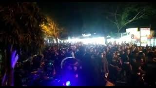 Satu dari kami terluka 1000 dari kalian dalam bahaya. Kebumen mengHitam