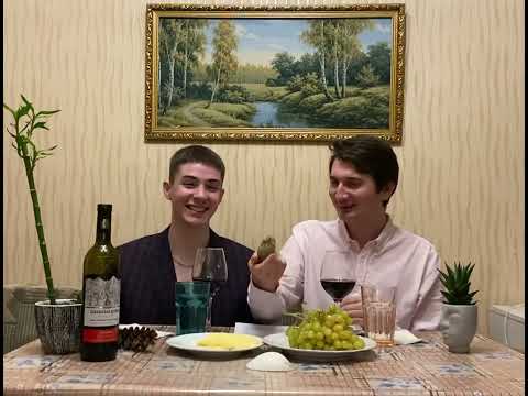 Обзор на красное полусладкое вино Алазанская долина🍷