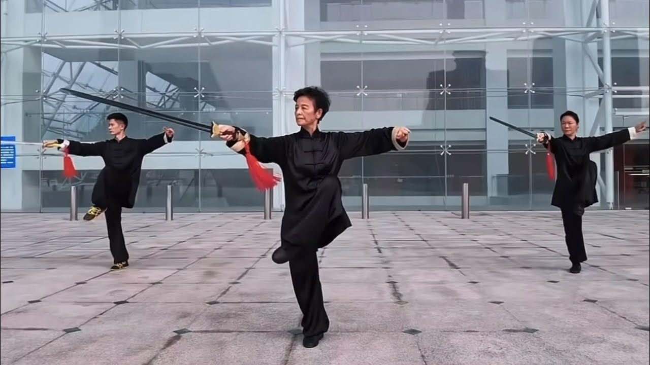 42式太极剑#黄冬梅太極拳教室 興味のある方はぜひ一度見学に来てみて