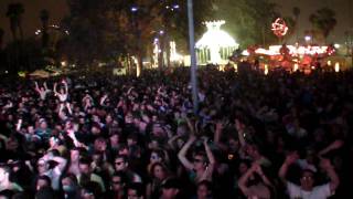 SIMIAN MOBILE DISCO - 10,000 HORSES... - LIVE @ EDC 6.27.2009