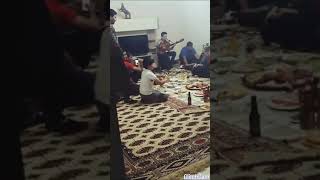 Turkmen gitara Merjenim Didar Caryyew