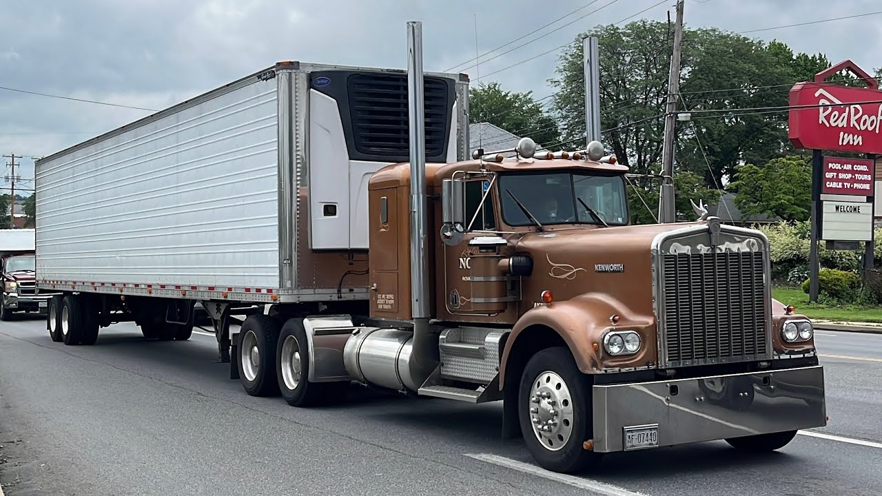 US 30 Truckspotting Throughout Lancaster County