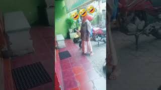 Viral ibu Pengamen Wong Salah Ora Gelem Mangan Kabel Bongko Kesetrum 😂