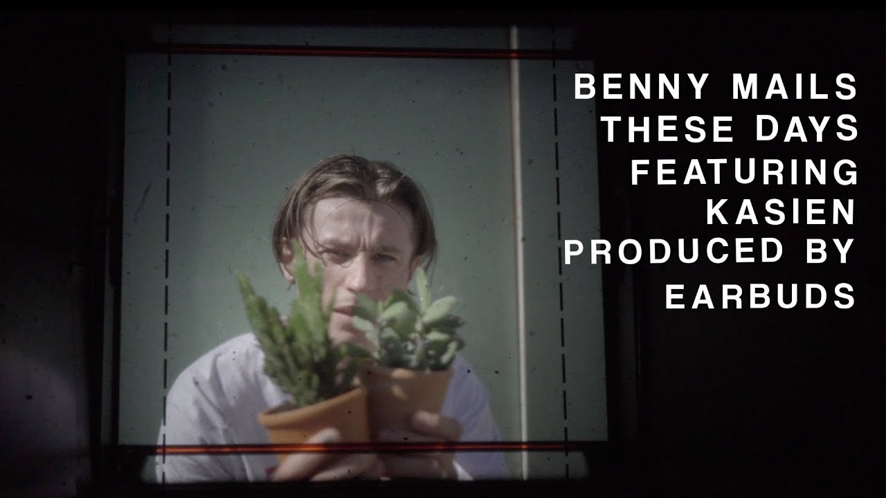 在 YouTube 上观看 Benny Mails - These Days ft. Kasien (Official Audio) 在 YouTube 上观看 Benny Mails - These Days ft. Kasien (Official Audio)
