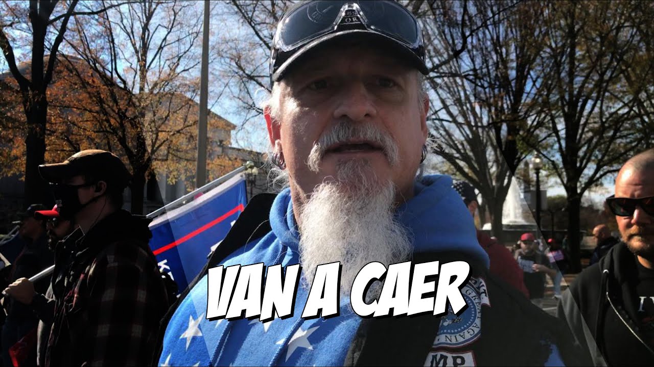 Jon Schaffer de Iced Earth en el motín en el Capitolio